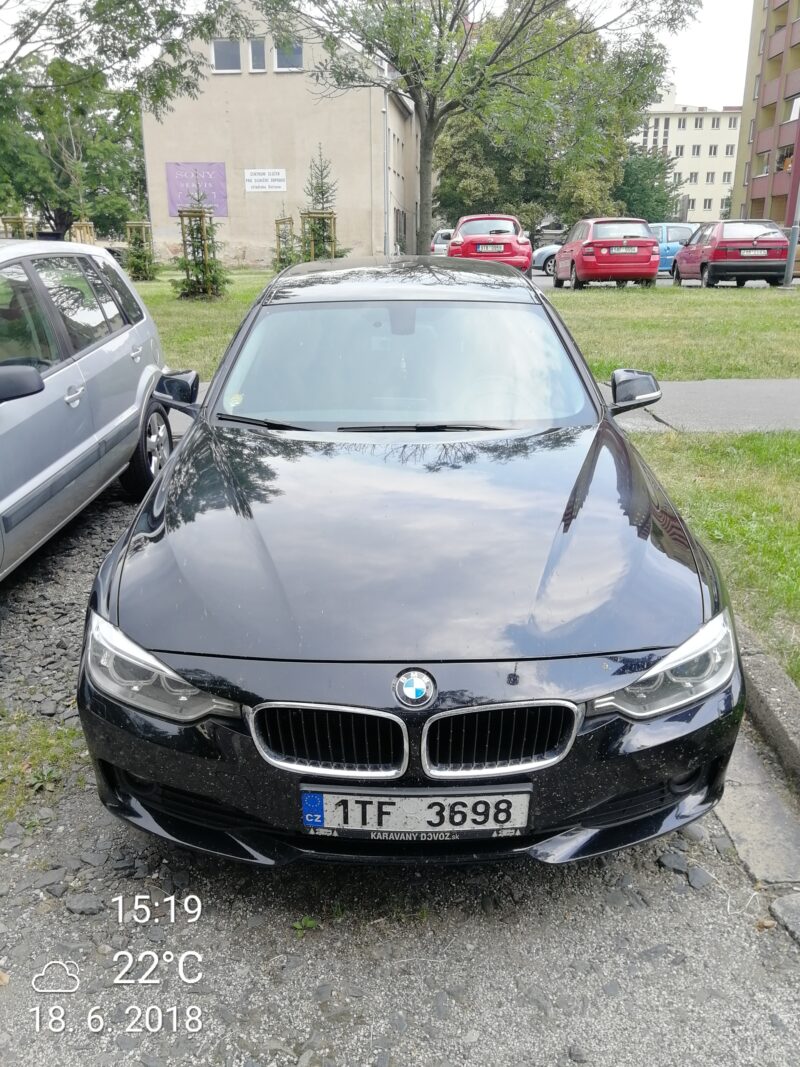 BMW 318d Combi 105kW/143PS Xenon - manual diesel